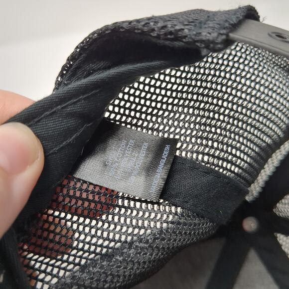 Mc Ferrin Real Estate Snapback Trucker Hat Green One Size Adjustable Richardson - Picture 10 of 10